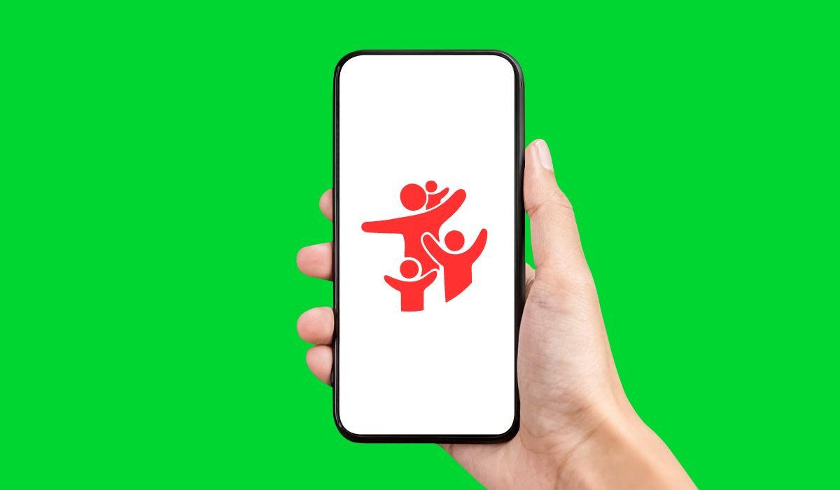 Accept Family Sharing Invitation on Android