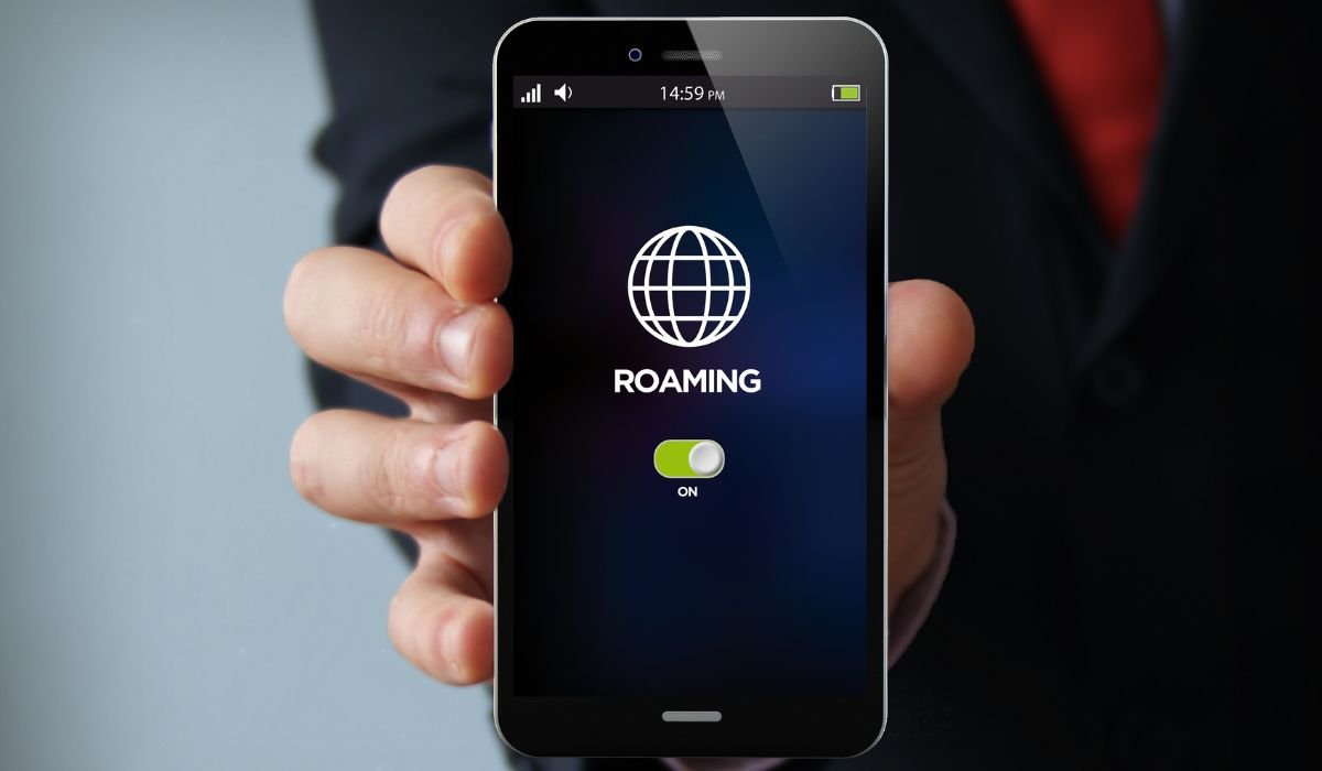 Turn On Roaming on Android